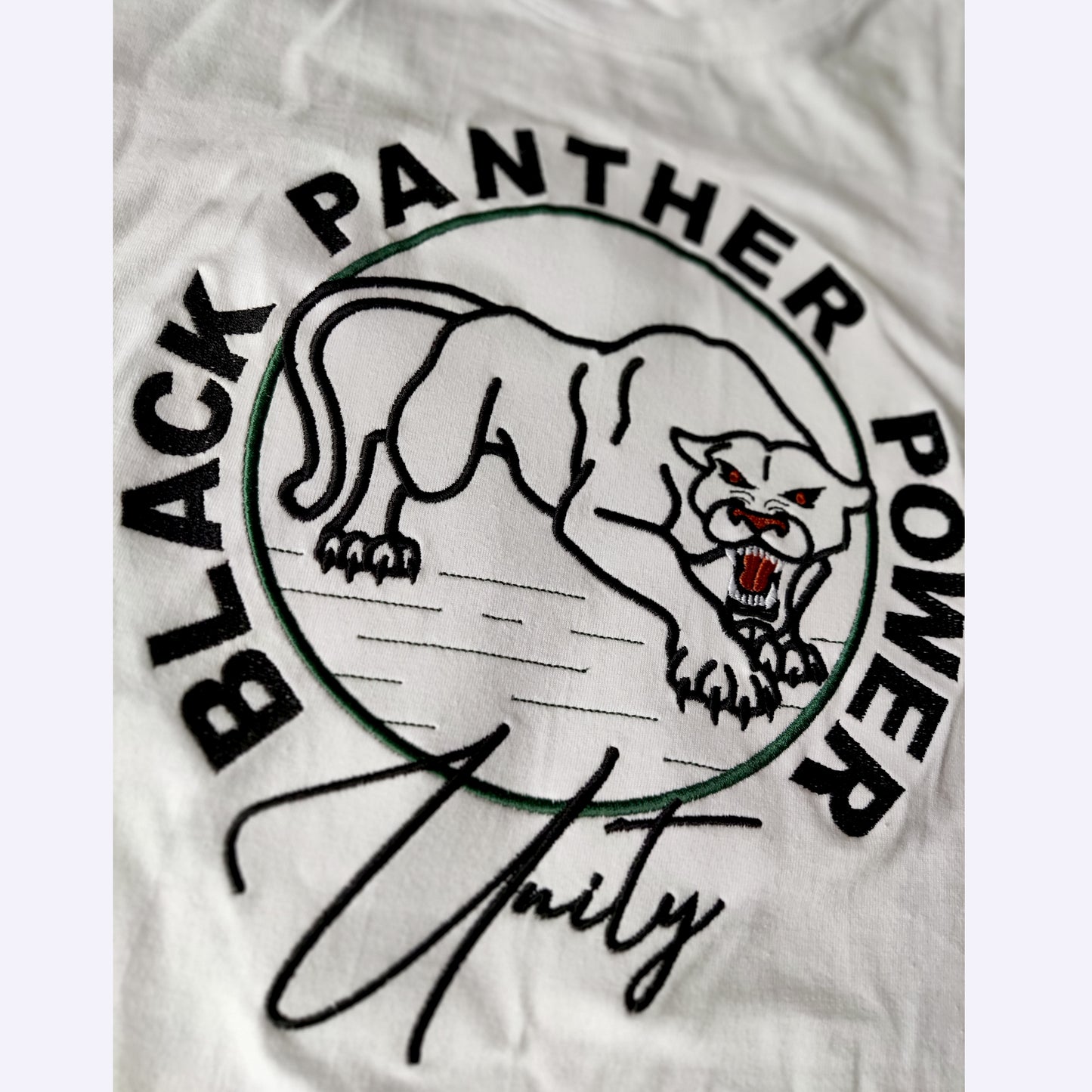 T-shirt Brodée Black Panther